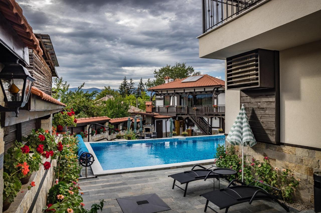 Hotel Seven Springs Banea